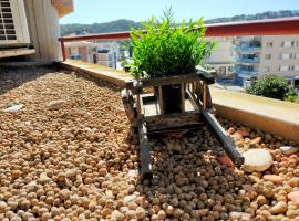Apartament Géminis, 5 min playa, parking gratis, hotel in Tossa de Mar