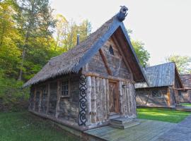 Vikings Villages Resort, hotelli kohteessa Guilford lähellä maamerkkiä Fort Dummer State Park