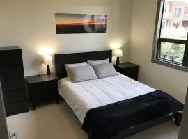 Upper Floor w Courtyard View 550