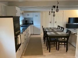 Högklint Rövar Liljas Apartment, leilighet i Visby