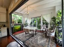 Bamboo House, Close to the City & Airport & Train station and Brighton Le Sands Beach
