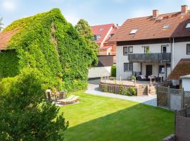 Gästehaus Zur Quelle, hotel with parking in Wächtersbach