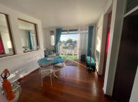 La résidence du sportif Bernard, hotel v destinaci Anse-Bertrand
