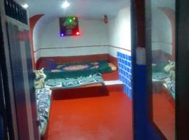 CHEZ HASSANE BIKHIR, Privatzimmer in Zaouia Sidi Ouaggag