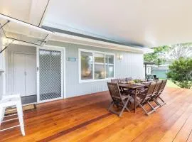 Shoalz Renovated Cottage and Boat Parking