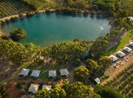 Olio Bello Lakeside Glamping, ubytování s možností vlastního stravování v destinaci Cowaramup