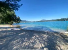 Faaakersee Familyhouse - mit PrivatStrand- Seeblick