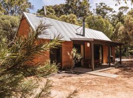 Bussells Bushland Cottages, chalet de montaña en Margaret River