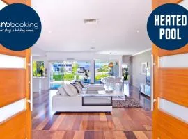 SEACLUSION 5 bed waterfront, sleeps 12