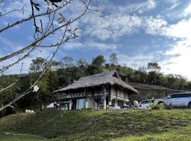 Mường Ecolodge Hòa Bình, casa de muntanya a Hòa Bình