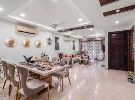 Homlee-Pentagon 3 BHK luxurious-Lift-Parking-Saket