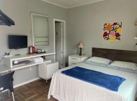 Espaço aconchegante Blumenau – hotel w mieście Blumenau