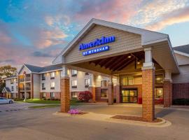 AmericInn by Wyndham Madison South, hotell med pool i Madison