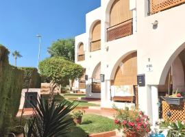 La Casa de las Maravillas, hotel in Puerto de Mazarrón