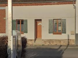 Gite près du Chat'O, hotel económico en Fresnicourt-le-Dolmen