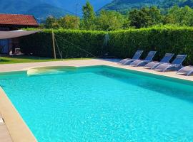 Luxury Private Lunigiana Villa, hotel med parkering i Bagnone