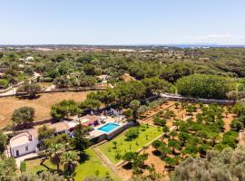 Torre Villa Country Club with private pool, hotel in Son Carrio