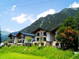 Chalet Montafon by Interhome، كوخ في غاسشرن