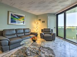 Gulf Front Hudson Condo with Pool Access and Views!, appartamento a Hudson