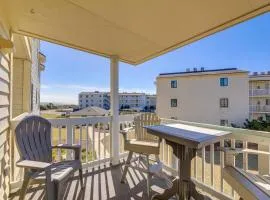 Emerald Isle Vacation Rental with Resort Pool!