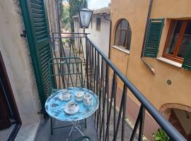 Il Terrazzino, hotel s parkováním v destinaci Cetona