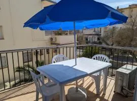 Apartamento en Roses, a 2 minutos a pie de playa
