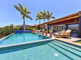 Beautiful Home In San Bartolome De Tiraj With Outdoor Swimming Pool, Jacuzzi And 3 Bedrooms