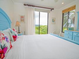 Bougainvillea 3103 Luxury Apartment - Reserva Conchal, hotell i Brasilito