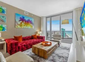EXCLUSIVE RESORT - OCEANFRONT 2BD 2BA CONDO, HiGH FLOOR, ROOFTOP POOL AND HOT TUB, STEPS TO BEACH