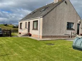 Self Catering house with lovely sea views, 44 Back