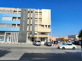 HOTEL LE BON CHOIX, hotell med parkeringsplass i Nouadhibou