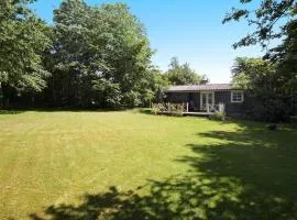 5 person holiday home in Vejby-By Traum