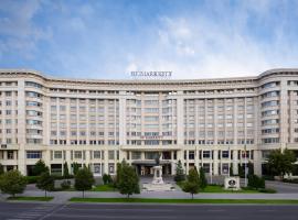 JW Marriott Bucharest Grand Hotel, hotel in Bucharest