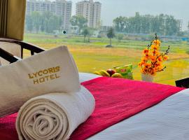 "Hotel The Lycoris" Near Bus Stand ZIRAKPUR on AMBALA HIGHWAY, hotell i Zirakpur