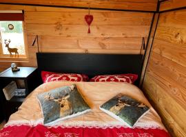 Hoogte Huisje Tirol, bed & breakfast kohteessa Swalmen