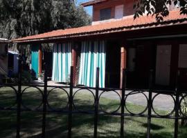 Departamentos Don Carlos: Villa Cura Brochero'da bir kiralık sahil evi