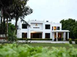 Greenwood Hotel
