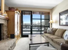 224 Chapel Square condo