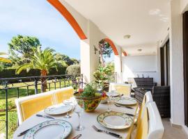 L'ANGE GARDIEN AP4269 by Riviera Holiday Homes, hotel in Villefranche-sur-Mer