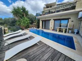 Gozo Pool and views, sleeps 4 with Private Bathroom