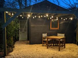 A Somerset Countryside Lodge, vacation rental in Holcombe