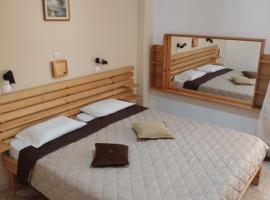 Kissandros Hotel, aparthotel v mestu Agia Galini