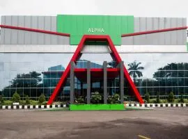 Collection O 3431 Hotel Alpha Bandara