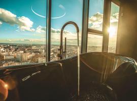 Wanna na 20. piętrze, City View, Hanza Tower - BokiejHotels, отель в Щецине