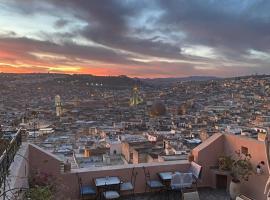 Riad Inaya Fez, guest house in Fès