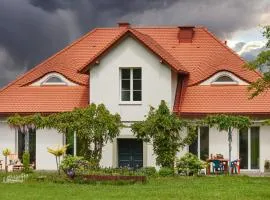Oldschool Guesthouse