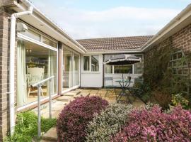 Beau Hideaway, holiday home in Dorchester