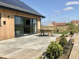 Dragonfly Cottage, Ashlin Farm Barns
