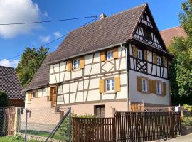 Maison Alsacienne Typique Gite Weiss, Familienhotel in Gunstett