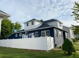 'Crest Cottage' Luxury stay, newly furnished